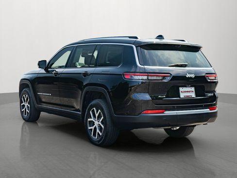 Used 2023 Jeep Grand Cherokee L Limited w/ Luxury Tech Group II AWD/4WD image 5