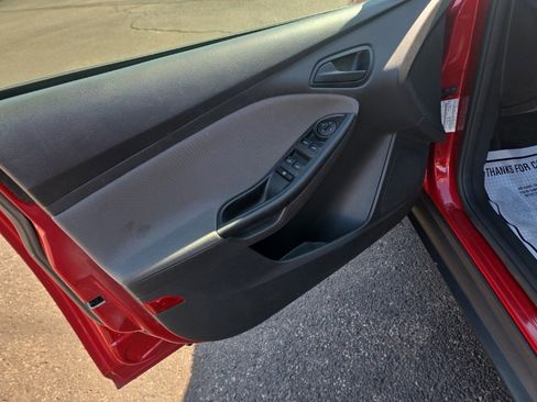 Used 2012 Ford Focus SE image 13