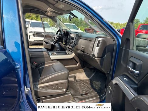 Used 2017 Chevrolet Silverado 2500 LTZ w/ Vortec Plus Package AWD/4WD image 24