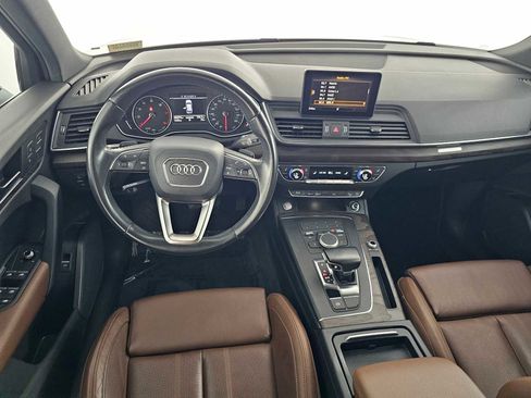 Used 2018 Audi Q5 2.0T Premium Plus AWD/4WD image 18