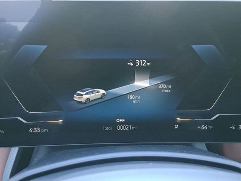 New 2026 BMW iX xDrive60 w/ M Sport Package image 18