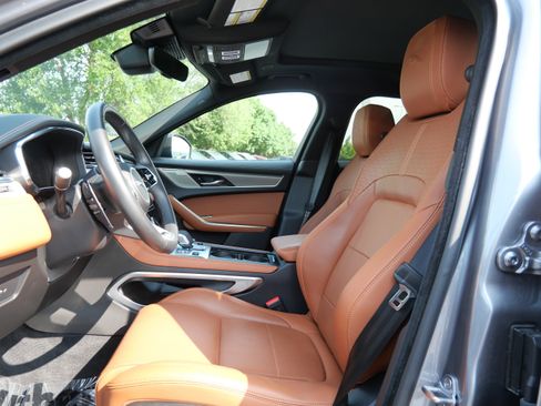 Certified 2026 Jaguar F-PACE R-Dynamic S AWD/4WD image 12
