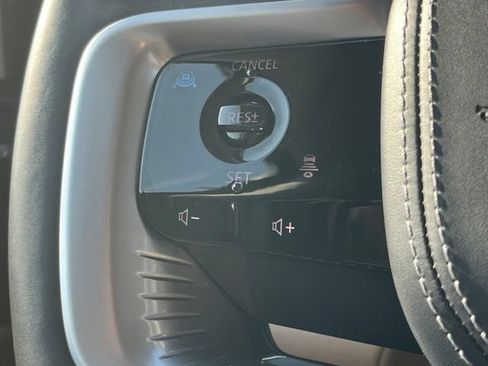 Certified 2025 INFINITI QX80 Sensory AWD/4WD image 15