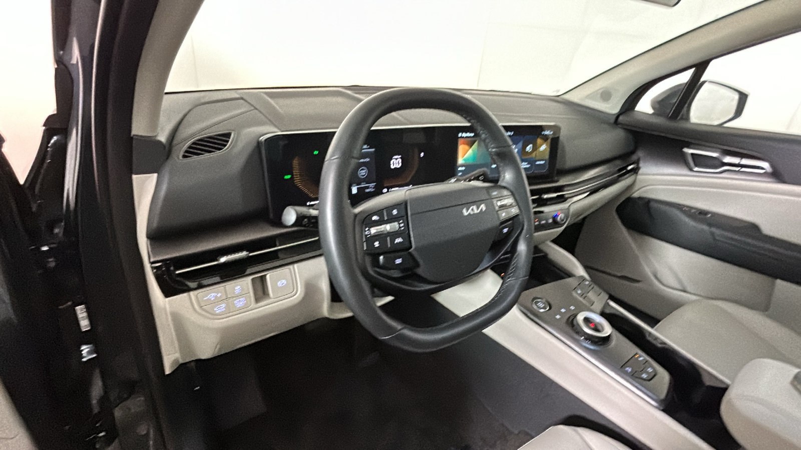 Used 2026 Kia Sportage EX w/ EX Panoramic Sunroof Package AWD/4WD image 17