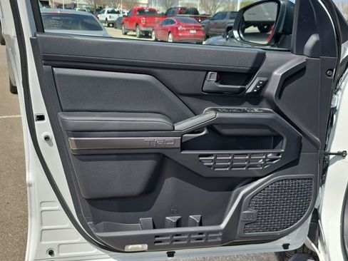 New 2026 Toyota 4Runner TRD Off-Road Premium image 27