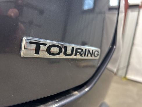 Certified 2023 Honda Pilot Touring image 10