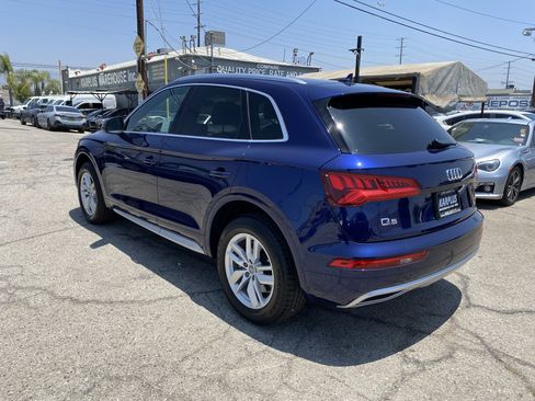 Used 2020 Audi Q5 2.0T Premium w/ Convenience Package AWD/4WD image 11