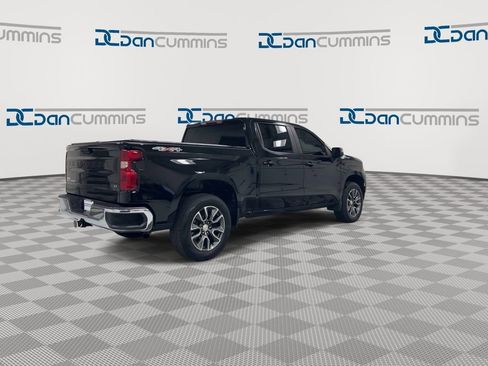 Used 2023 Chevrolet Silverado 1500 LT AWD/4WD image 8