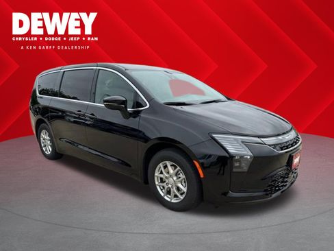 New 2027 Chrysler Pacifica Select FWD image 1