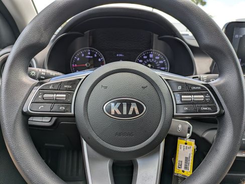 Certified 2021 Kia Forte LXS FWD image 20