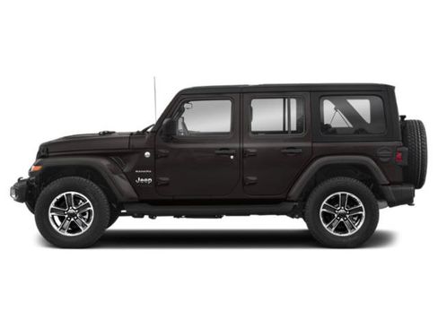 Certified 2018 Jeep Wrangler Unlimited Sahara AWD/4WD image 3