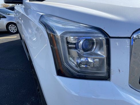 Used 2018 GMC Yukon SLT w/ Open Road Package image 2