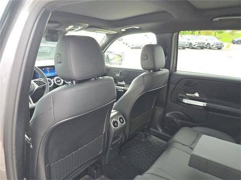 Certified 2026 Mercedes-Benz GLB 250 4MATIC image 19