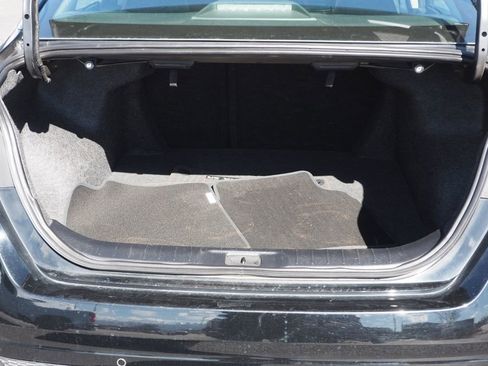 Used 2024 Nissan Altima 2.5 SR image 17