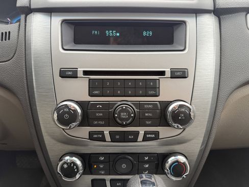 Used 2012 Ford Fusion SE image 29