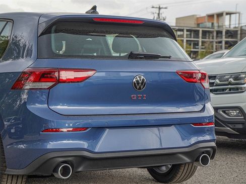 New 2026 Volkswagen GTI SE image 6