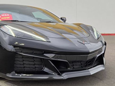 Certified 2024 Chevrolet Corvette Z06 w/ Stealth Interior Trim Package RWD image 2