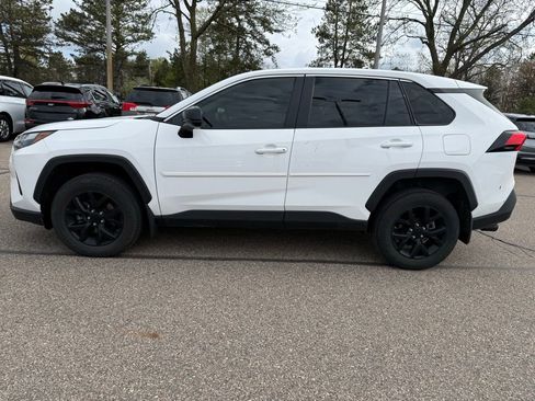 Used 2024 Toyota RAV4 LE FWD image 2