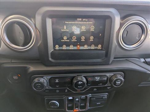 Used 2021 Jeep Wrangler Unlimited Sahara image 14