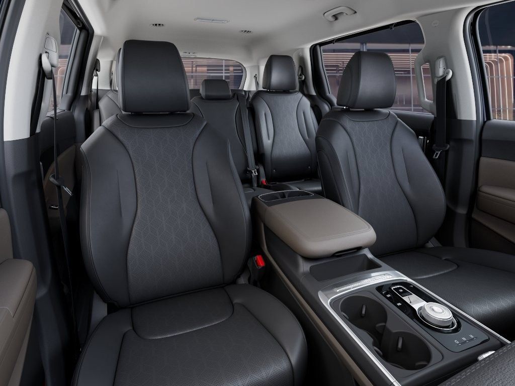 New 2026 Kia Carnival EX FWD image 16