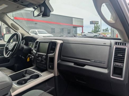 Used 2016 RAM 1500 Big Horn AWD/4WD image 11