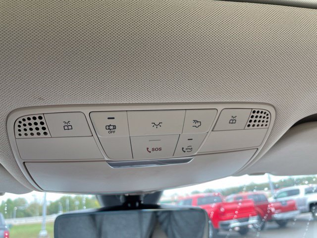 Used 2021 Mercedes-Benz GLC 300 4MATIC image 38