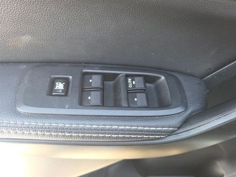 Used 2021 Ford Ranger Lariat w/ Tremor Off-Road Package image 25