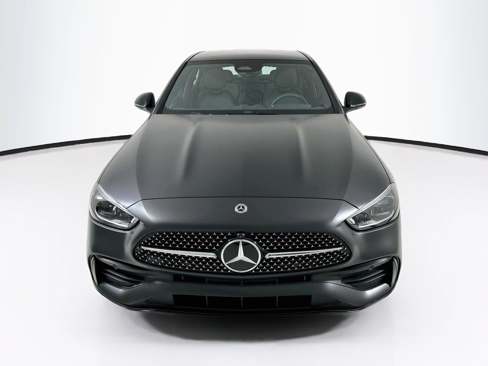 Used 2025 Mercedes-Benz C 300 Sedan image 2