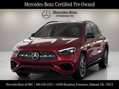 Used 2025 Mercedes-Benz GLA 250 4MATIC image 39