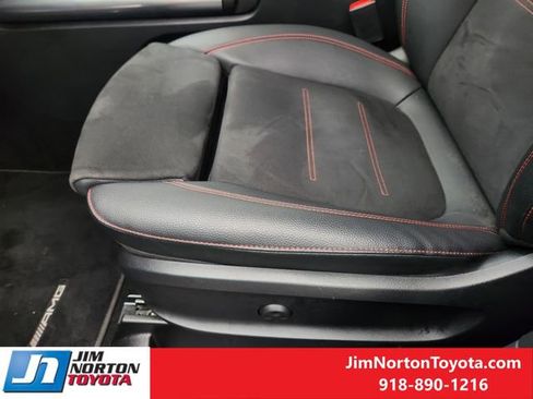 Used 2024 Mercedes-Benz GLA 250 4MATIC image 26