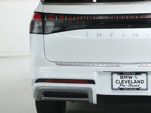 Used 2025 INFINITI QX80 Sensory AWD/4WD image 47