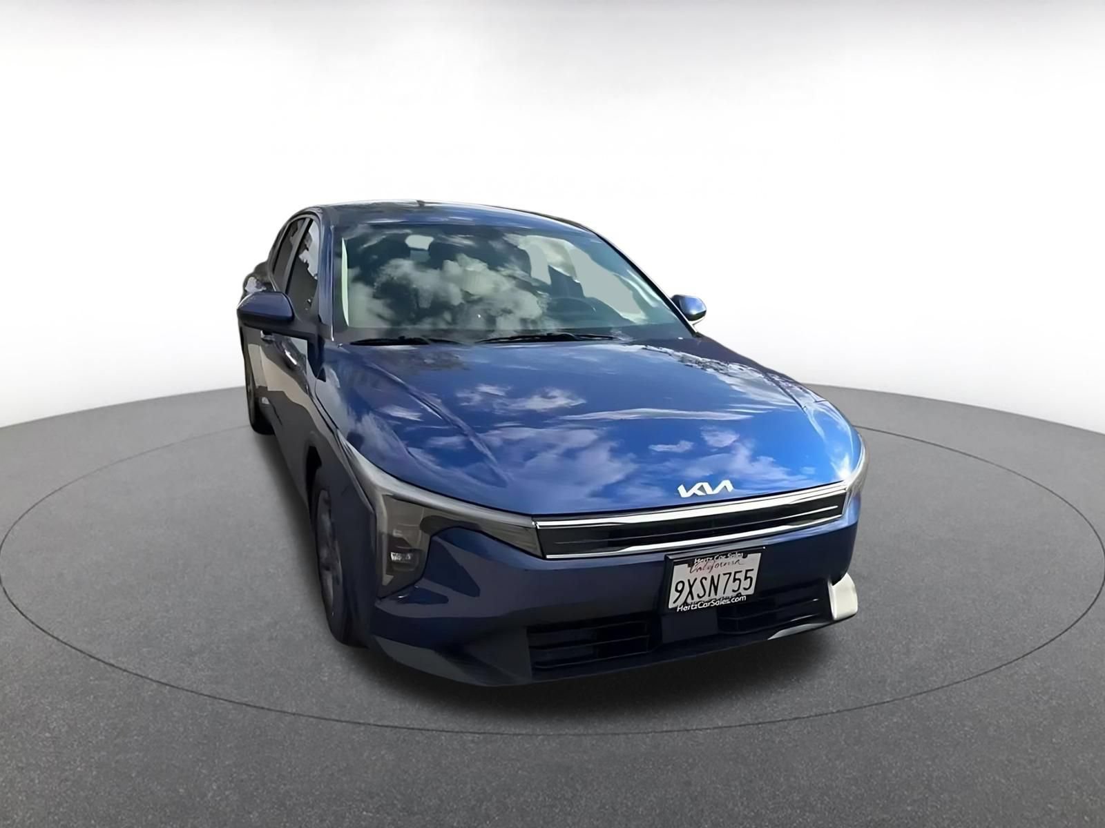 Used 2026 Kia K4 FWD image 3