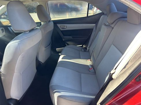 Used 2016 Toyota Corolla LE image 17