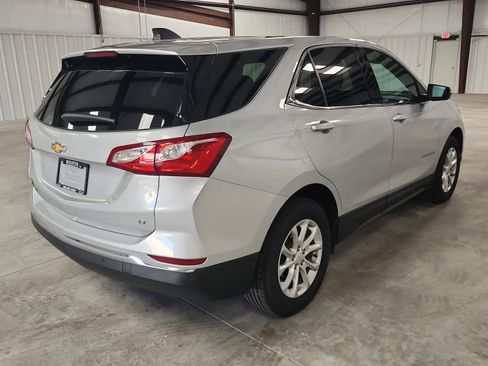 Used 2018 Chevrolet Equinox LT image 5