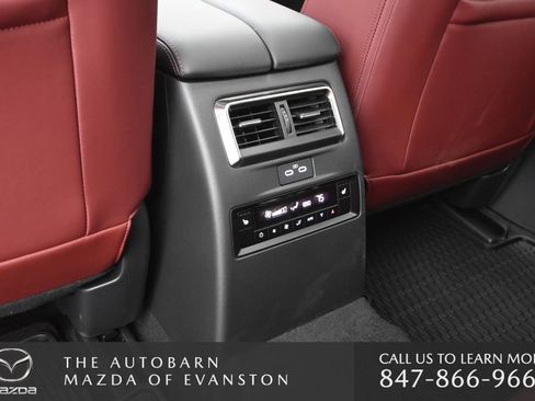 Certified 2025 MAZDA CX-70 3.3 Turbo S w/ Premium Package AWD/4WD image 25