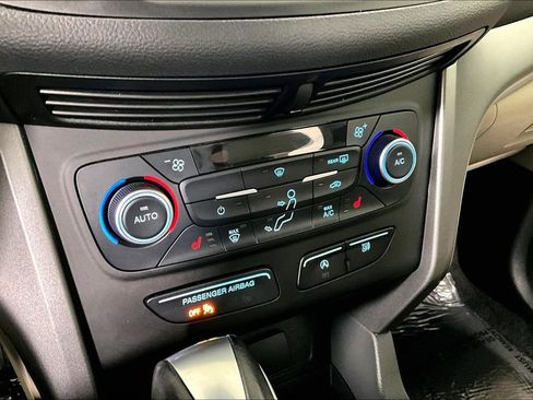 Used 2018 Ford Escape SEL image 33