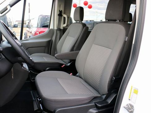 Used 2024 Ford Transit 350 XLT image 16
