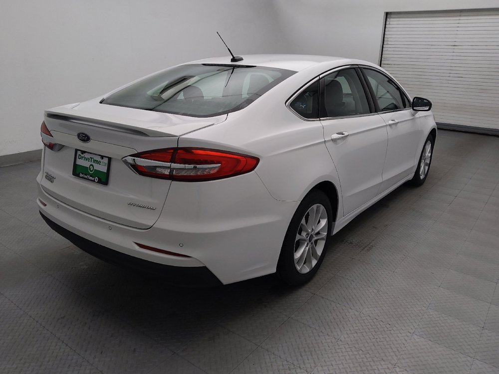 Used 2019 Ford Fusion Energi Titanium FWD image 9