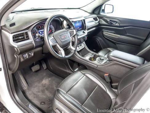 Used 2023 GMC Acadia SLT FWD image 10