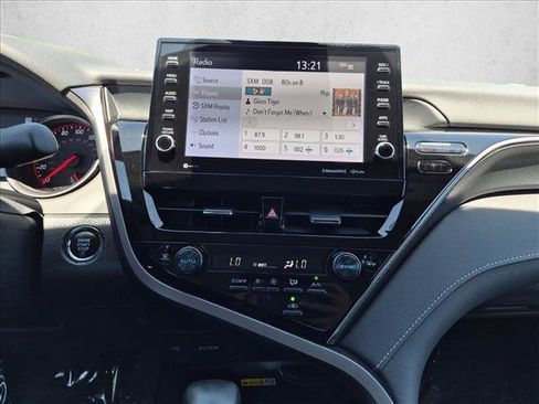 Used 2024 Toyota Camry XSE FWD image 13