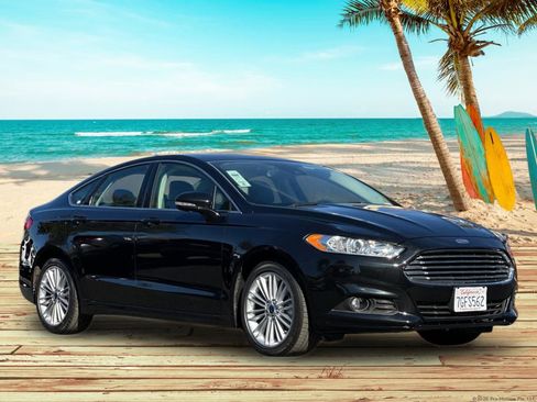 Used 2014 Ford Fusion SE w/ Equipment Group 202A image 7
