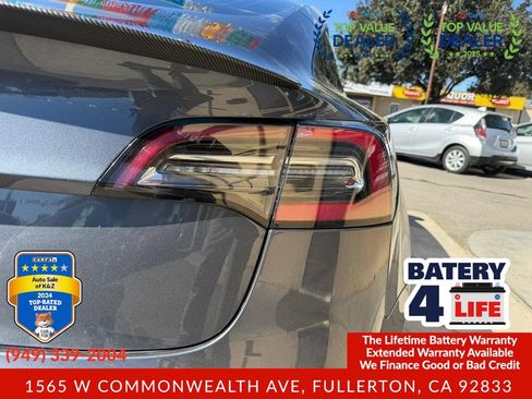 Used 2019 Tesla Model 3 Standard Range Plus RWD image 17