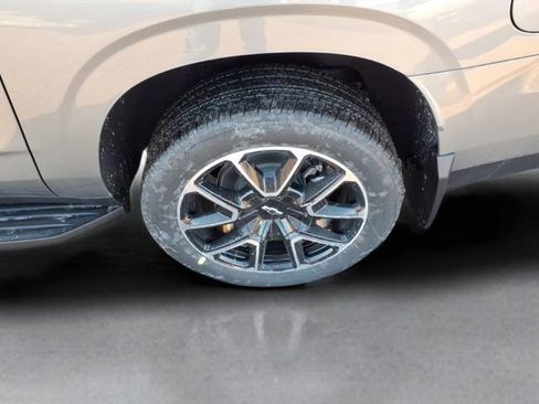 New 2026 Chevrolet Suburban RST w/ Comfort Package image 21