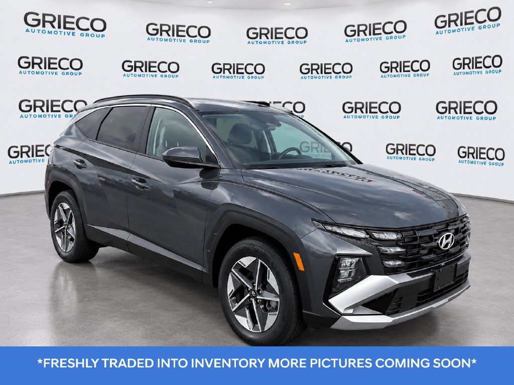 Used 2025 Hyundai Tucson SEL AWD/4WD image 1