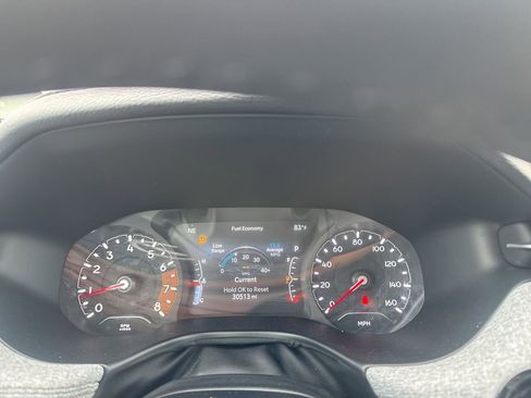 Used 2022 Jeep Compass Latitude AWD/4WD image 39