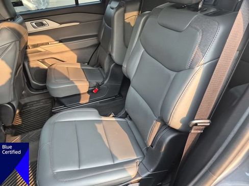 Certified 2025 Ford Explorer Active w/ Active Comfort Package RWD image 30