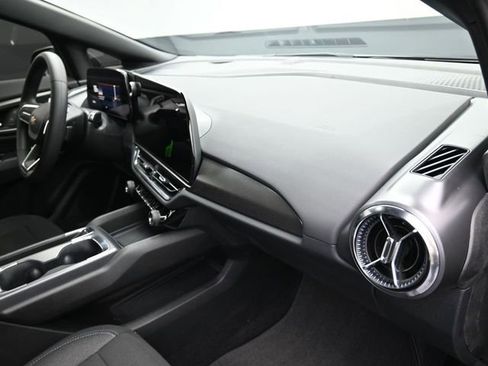 New 2026 Chevrolet Equinox EV LT w/ Midnight Package FWD image 37