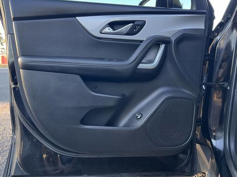 Used 2021 Chevrolet Blazer LT image 11
