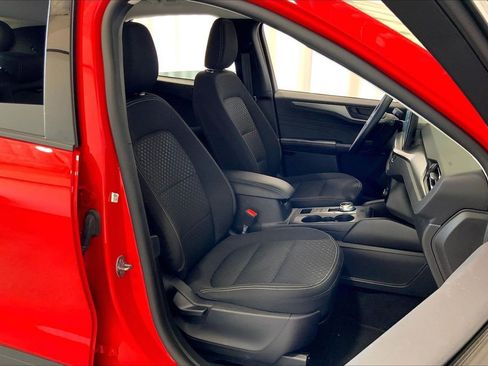 Used 2024 Ford Escape Active w/ Tech Pack #1 FWD image 16