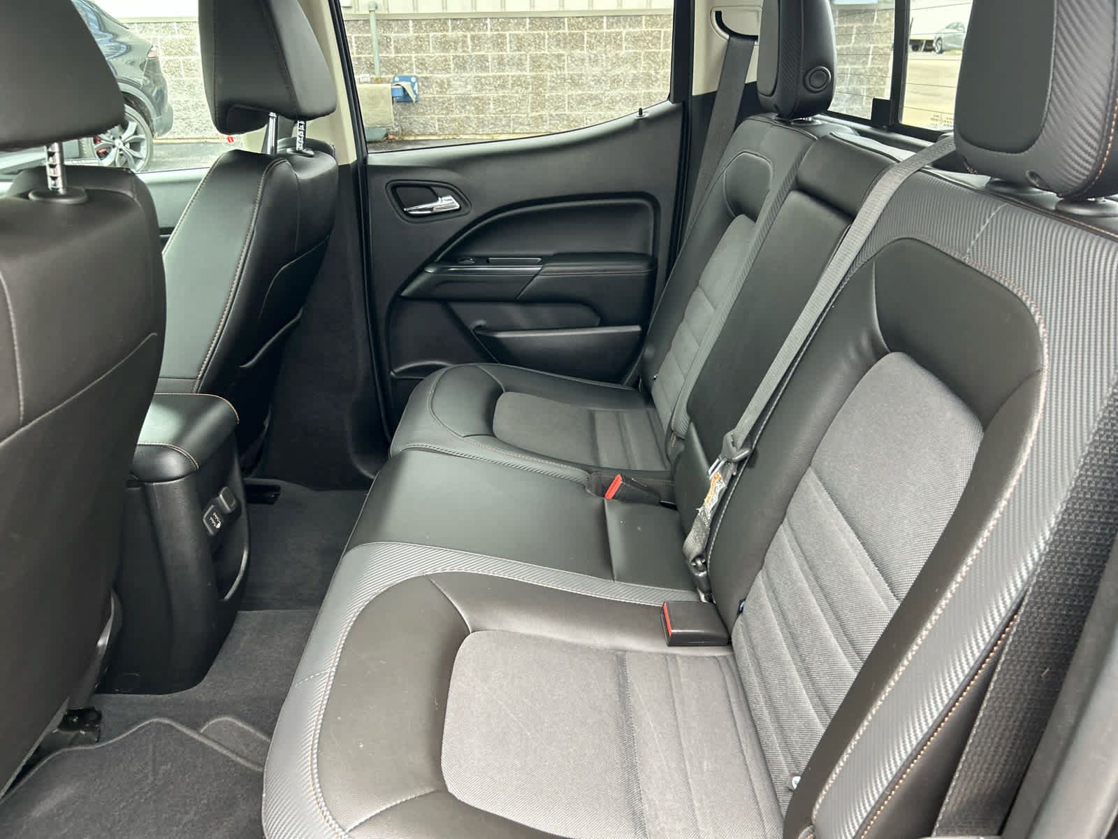 Used 2021 GMC Canyon AT4 AWD/4WD image 23